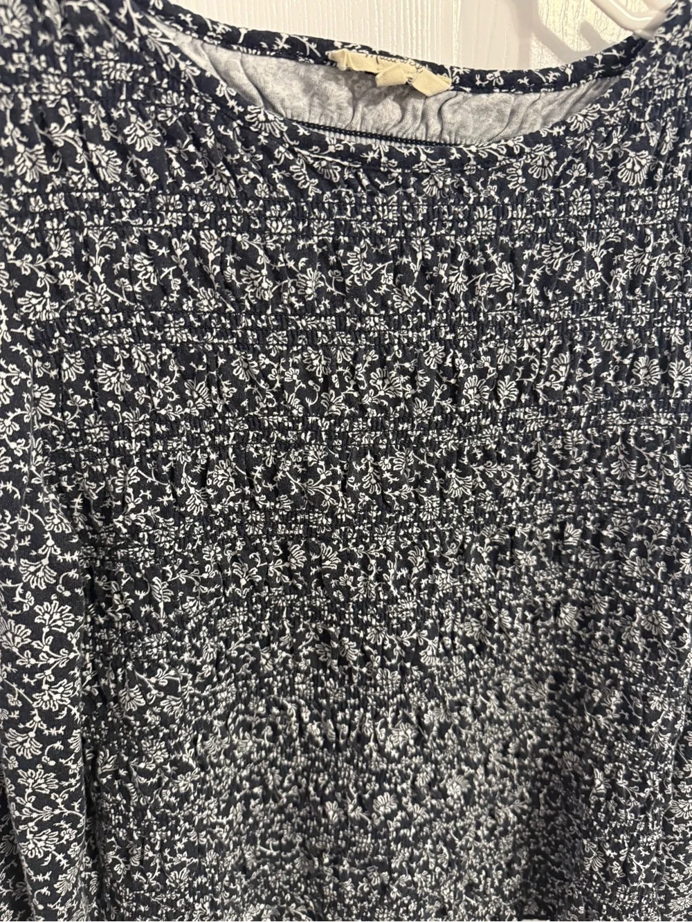 Madewell Navy Floral Long-Sleeve Smocked Top - Size Medium
